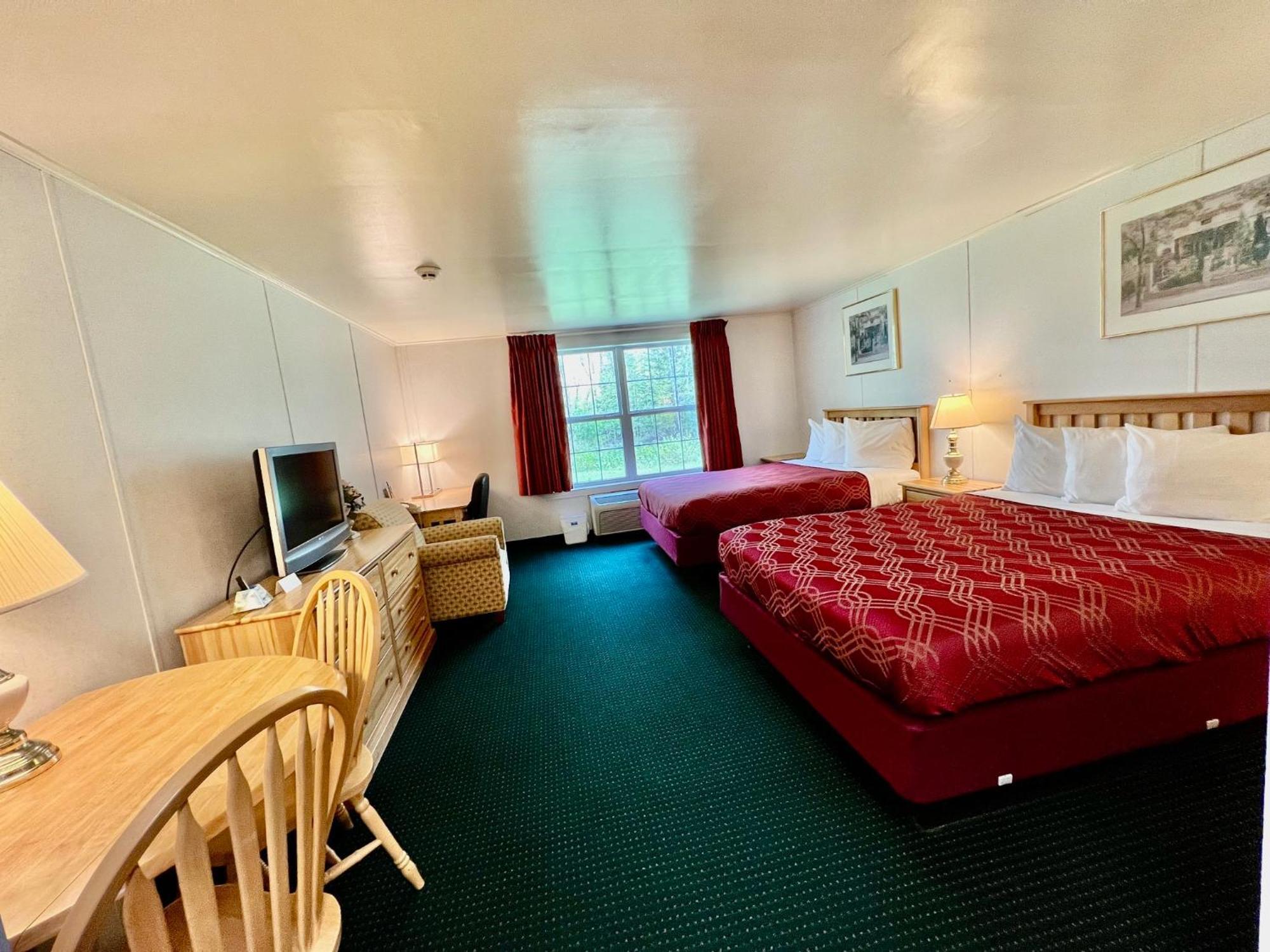 Rodeway Inn & Suites Brunswick Near Hwy 1 Eksteriør billede